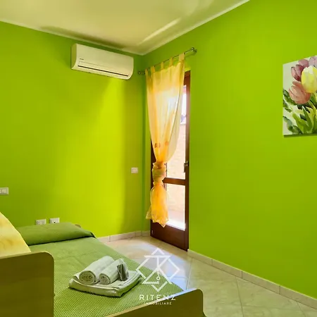 Vakantiehuis Domus Claudia - A 5 Minuti Dal Mare